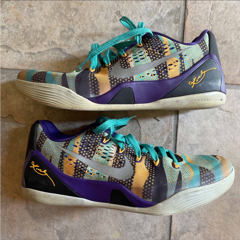 Nike Kobe 9 EM Pop Art